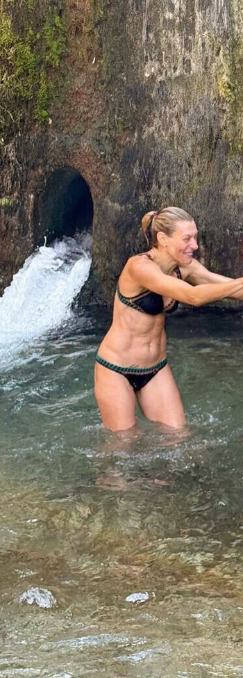 Full leaked Zeta douka private onlyfans photo