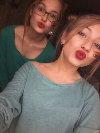 Zhakate & Danetsss