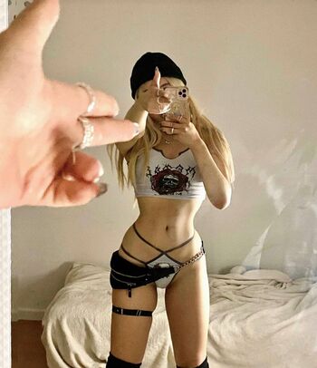 Full leaked Zhin iii private onlyfans photo