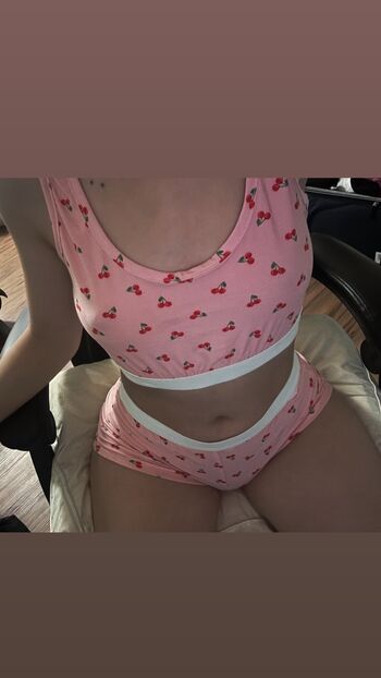 Full leaked Zineb makrini private onlyfans photo