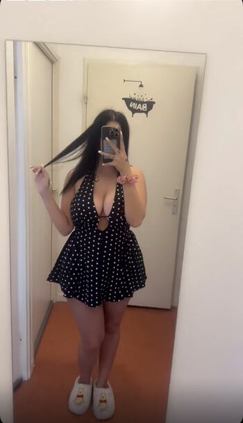 Full leaked Zinebgang private onlyfans photo
