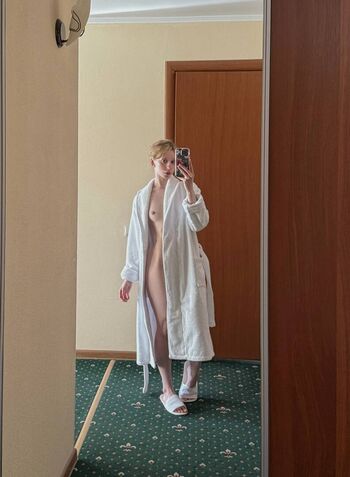Full leaked Zira merz private onlyfans photo