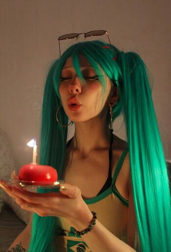 Full leaked Zira merz private onlyfans photo