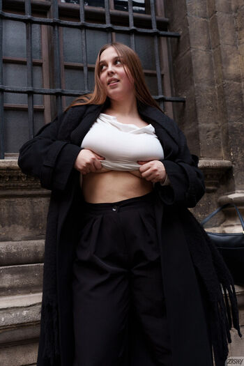 Full leaked Zishy  page private onlyfans photo