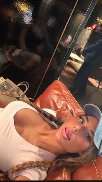 Full leaked Ziyartist private onlyfans photo