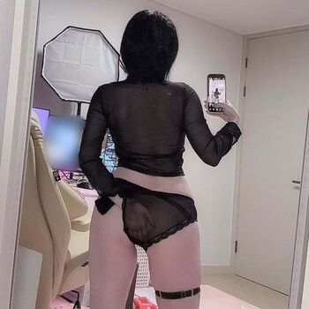 Full leaked Zlzzlz private onlyfans photo