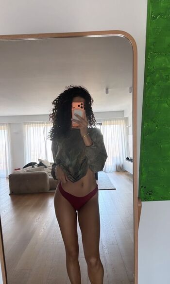 Full leaked Znefer private onlyfans photo