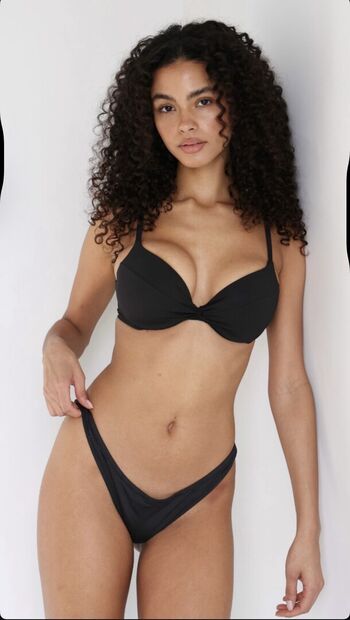 Full leaked Znefer private onlyfans photo