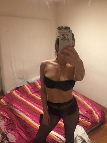 Full leaked Zodebut private onlyfans photo