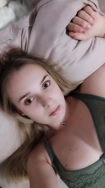 Zoe Anne May