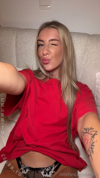 Full leaked Zoe kln private onlyfans photo