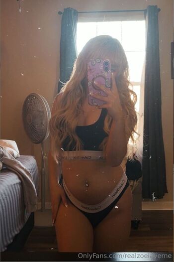 Full leaked Zoe laverne private onlyfans photo