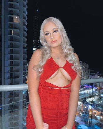 Full leaked Zoe mchugh private onlyfans photo