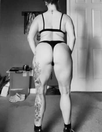 Full leaked Zoe tierney private onlyfans photo