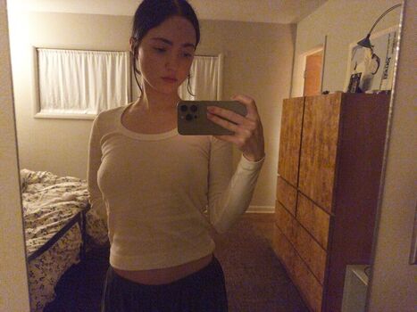 Full leaked Zoeplzshutup private onlyfans photo