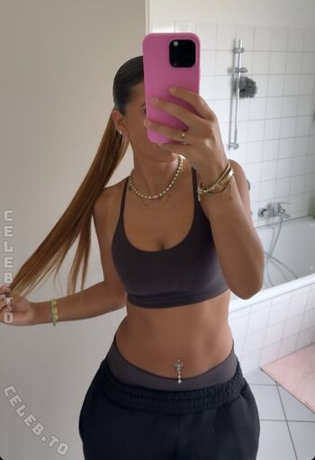 Full leaked Zoesalg page private onlyfans photo