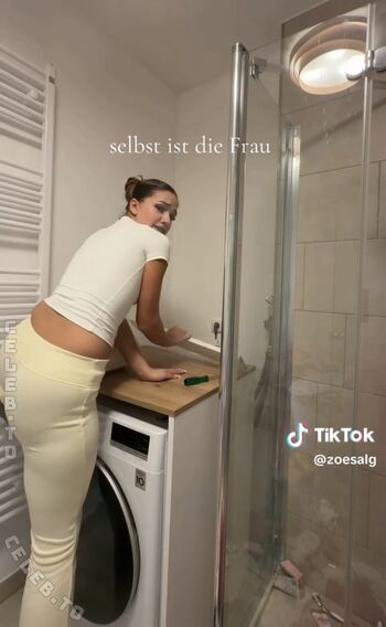 Full leaked Zoesalg page private onlyfans photo