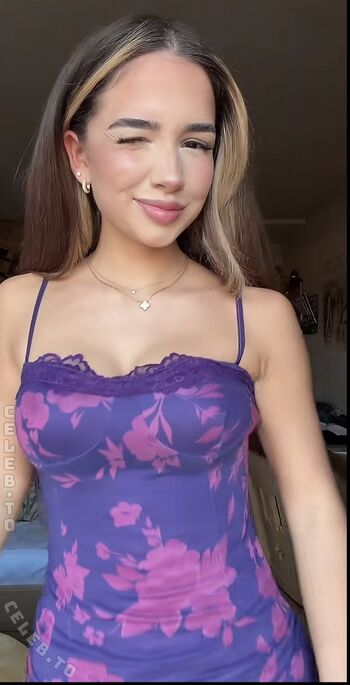 Full leaked Zoesalg page private onlyfans photo