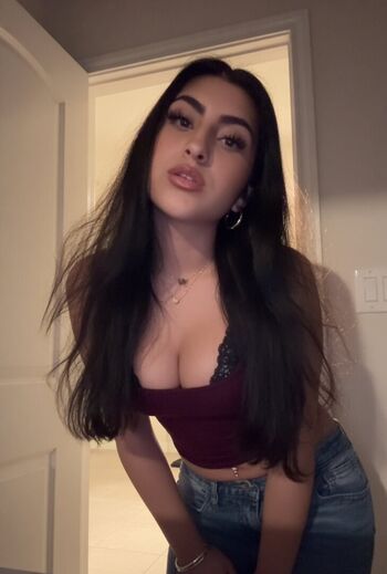 Full leaked Zoespams private onlyfans photo