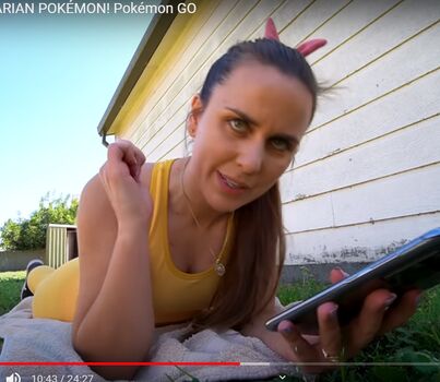 Full leaked Zoetwodots private onlyfans photo