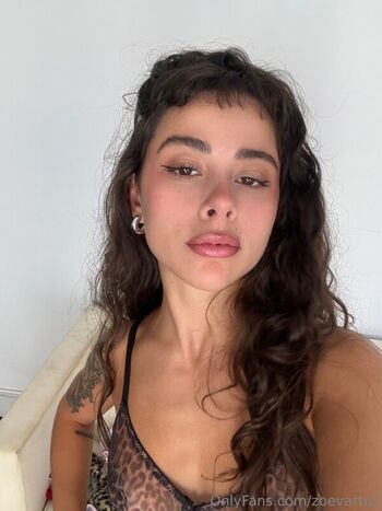 Full leaked Zoevartuli private onlyfans photo