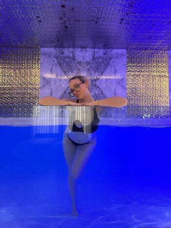 Full leaked Zoey pink private onlyfans photo