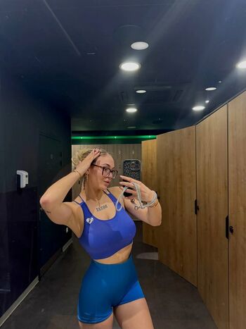 Full leaked Zoey pink private onlyfans photo