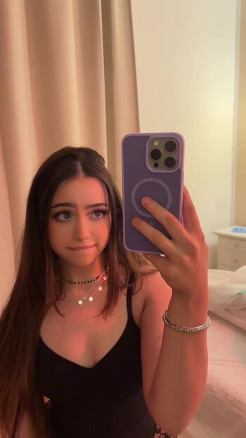 Full leaked Zoeyisovip private onlyfans photo