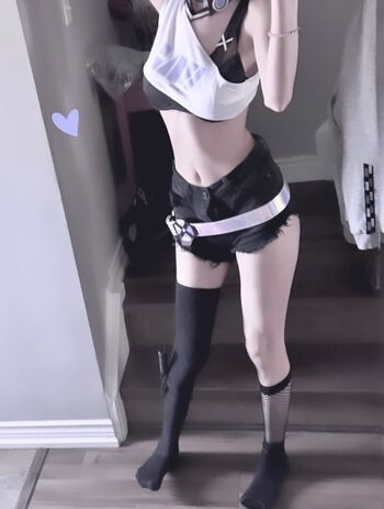 Full leaked Zoeyizume private onlyfans photo