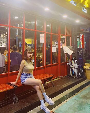 Full leaked Zoeytaiii private onlyfans photo