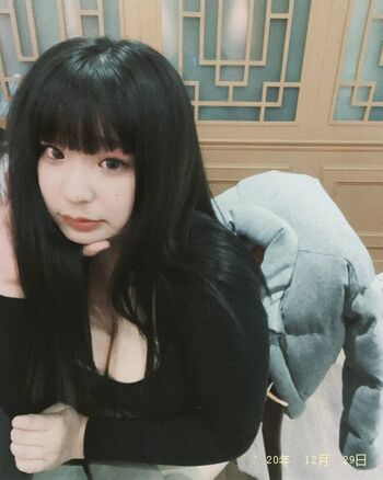 Full leaked Zoeytaiiizoey private onlyfans photo