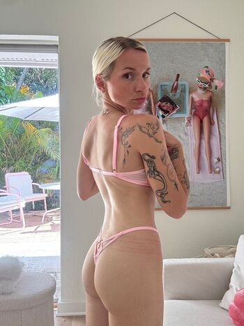 Full leaked Zoie burgher private onlyfans photo