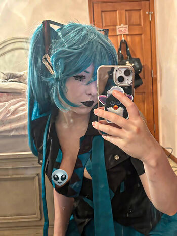 Full leaked Zombielolitas private onlyfans photo