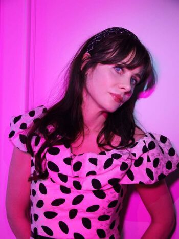 Full leaked Zooey deschanel private onlyfans photo
