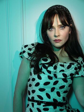Full leaked Zooey deschanel private onlyfans photo