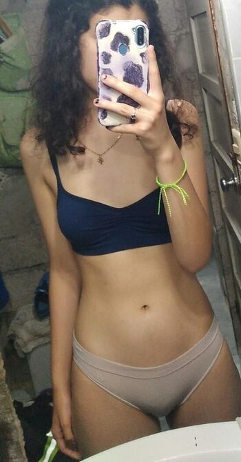 Full leaked Zorrita de  aos virgen private onlyfans photo