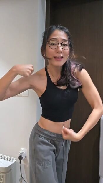 Full leaked Jennifertilly/ private onlyfans photo