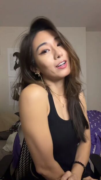 Full leaked Zumi page private onlyfans photo