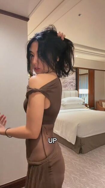 Full leaked Zumi page private onlyfans photo