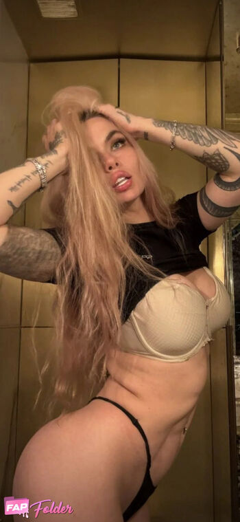 Full leaked Zusjeofficial private onlyfans photo