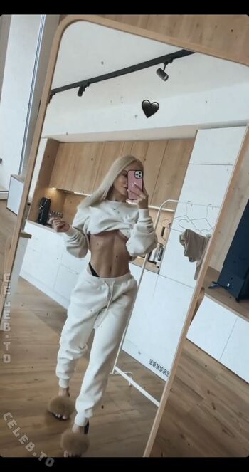 Full leaked Zuzana kardos private onlyfans photo