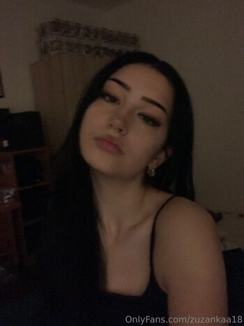 Full leaked Zuzinkaa private onlyfans photo