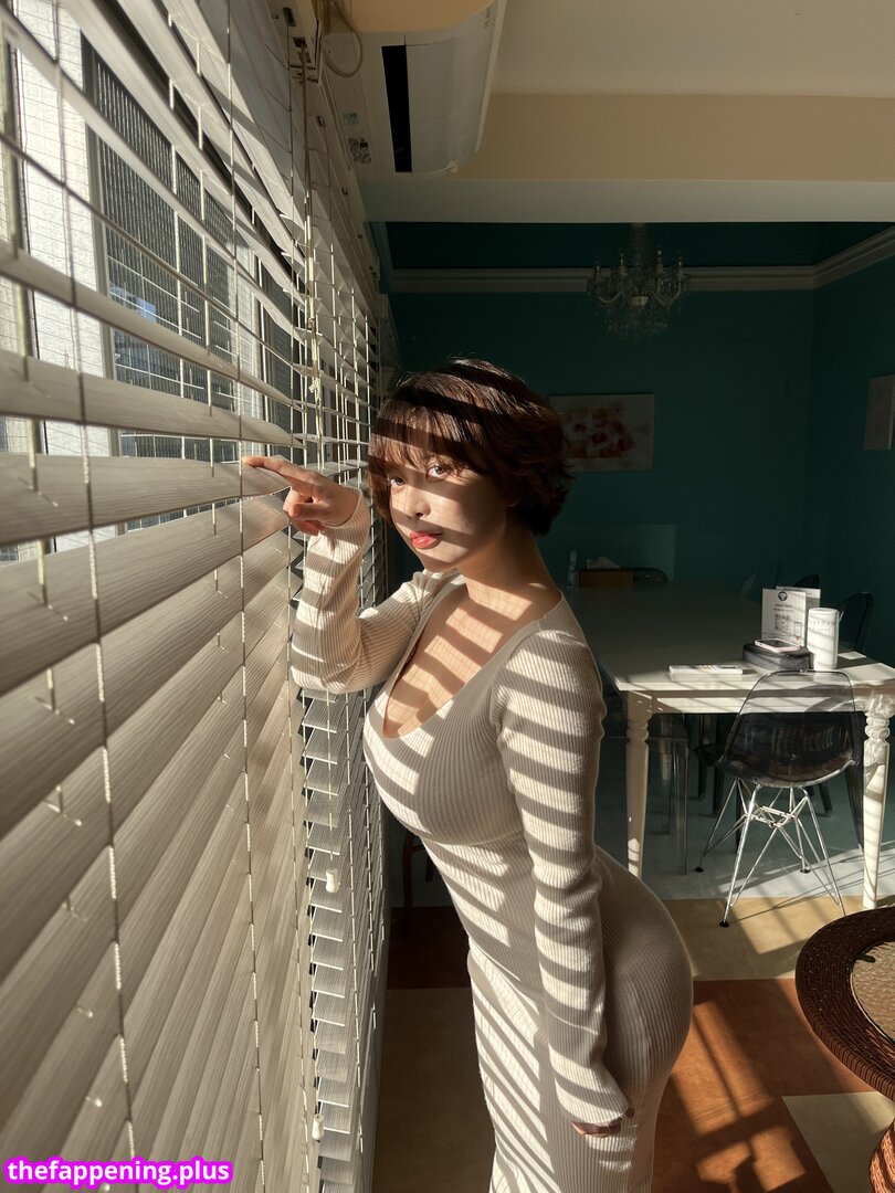 ZziZzi / zizzi_j / zzi_zzi._ / 찌찌 Nude OnlyFans Photo #336